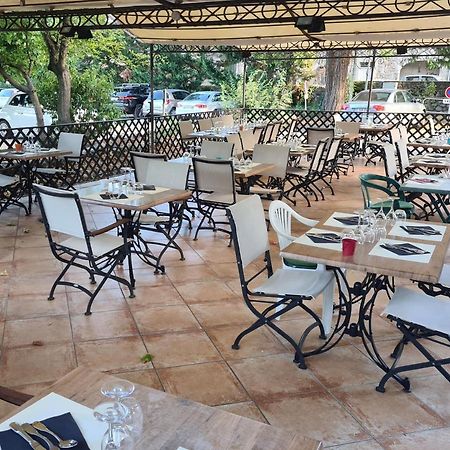 Logis Hotel Restaurant Les Cedres Joyeuse Exterior photo